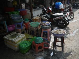 オールドマーケットの風景　魚屋