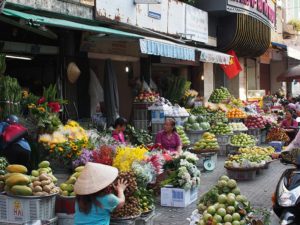 タンディン市場周辺