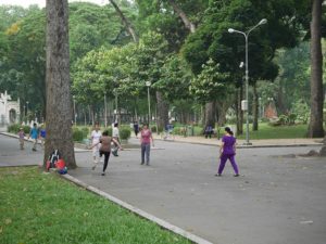 タオダン公園のダーカウプレーヤー