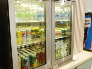 タンソンニャット国内線空港ラウンジ　ドリンク