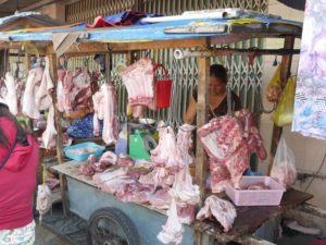 フーコック島ユーンドン市場　肉屋