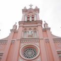 ダナン屈指の写真インスタ映え!ピンクの教会のダナン大聖堂