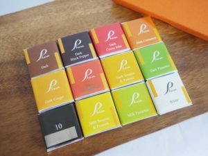 ダナンフェーヴァ12種類のフレーバーチョコレート