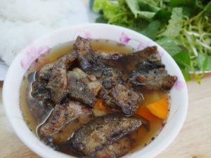Ly Tu Trongのブンチャーハノイのブンチャー