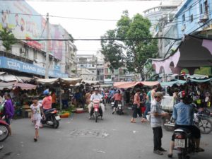 ホアビン市場