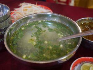 ダナン Com Ga BA BUOI HOI ANの鶏スープ