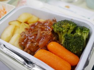 ベトナム航空機内食 洋食メイン