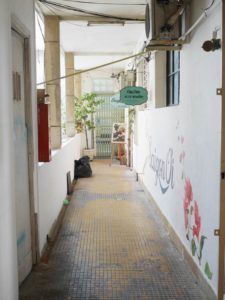 グエンフエアパートのフロア