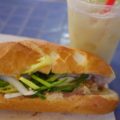 ホーチミンでバインミーを美味しく食べるコツは出来立てを路上カフェで