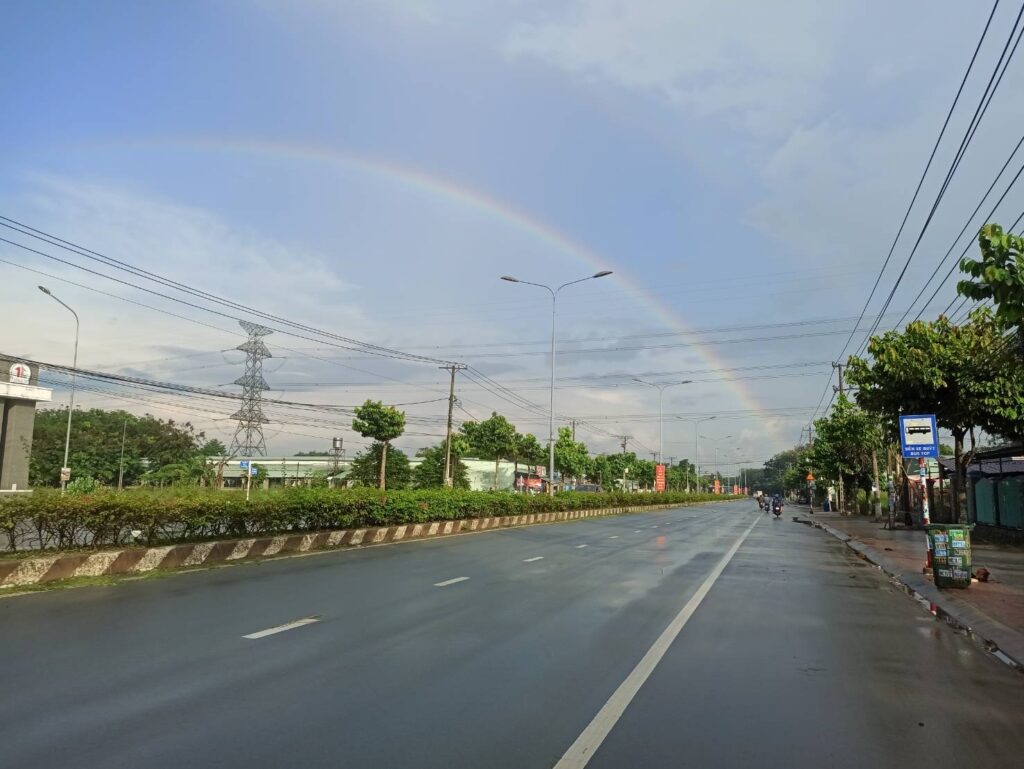 vietnam_rainbow